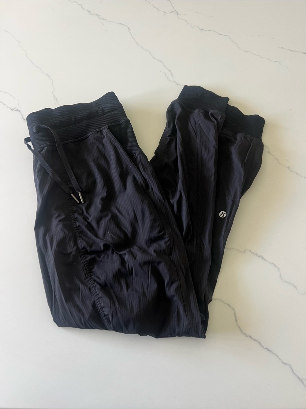 lululemon Women’s Black Lightweight Jogger Pants
